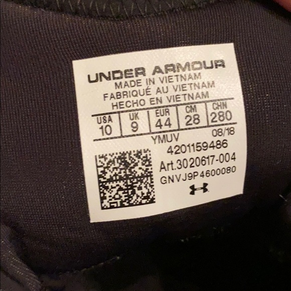 Under Armour Basketball Shoes so 10 - Picture 3 of 5